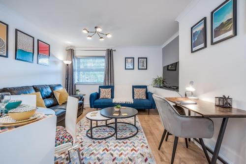 Perfect Belfast Stay 2 Bedroom Parking Walkable by StayByNumbers — 4-Star Luxury Hotel in Belfast, United Kingdom