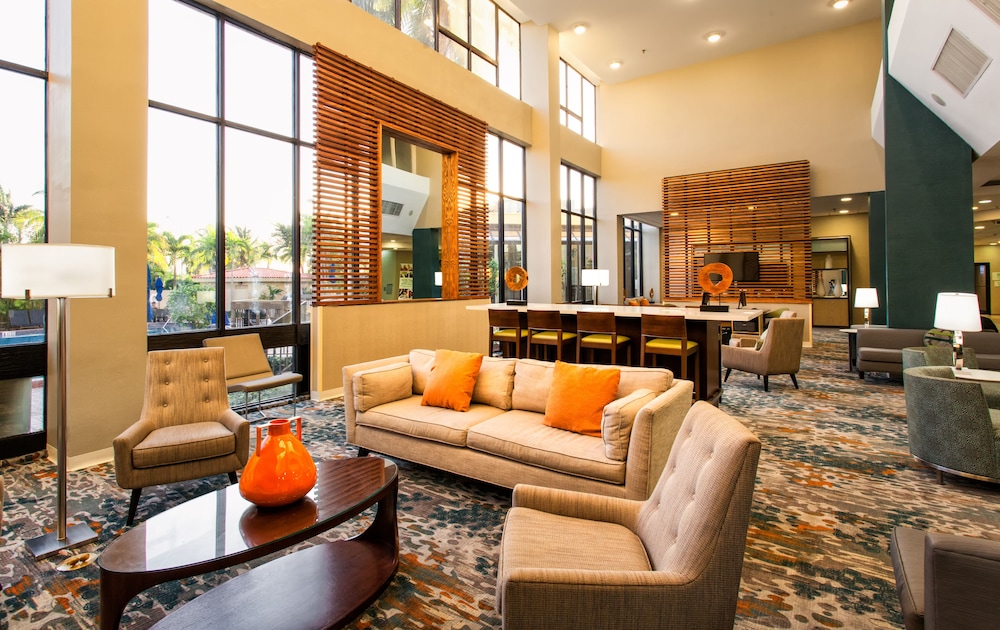 Holiday Inn Miami West Airport Area an IHG Hotel - photo 2