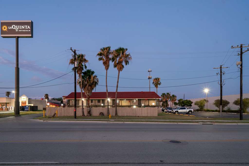 La Quinta Inn by Wyndham Corpus Christi North - photo 17