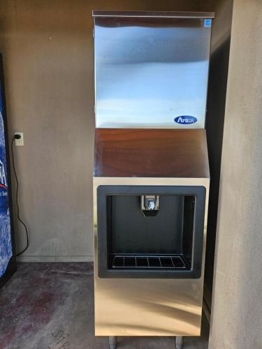 Tombstone Motel - photo 15