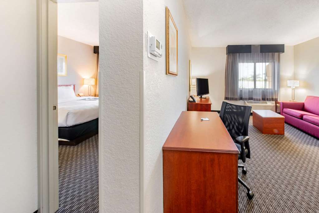 La Quinta Inn by Wyndham Ft. Lauderdale Tamarac East - photo 39