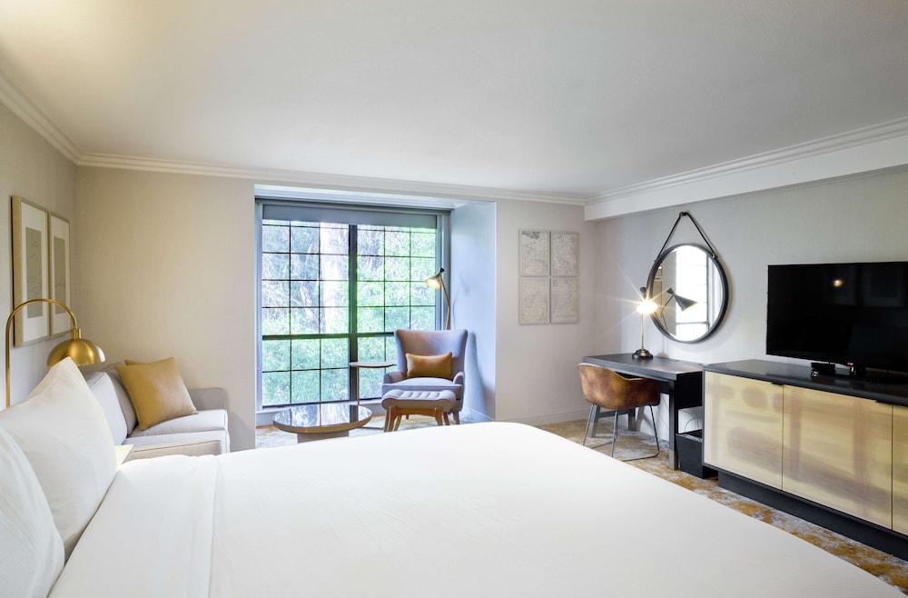 The Inn at Saratoga Tapestry Collection by Hilton - photo 21