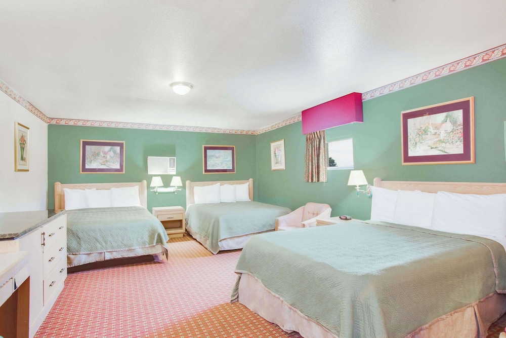 Rodeway Inn Memphis - photo 2