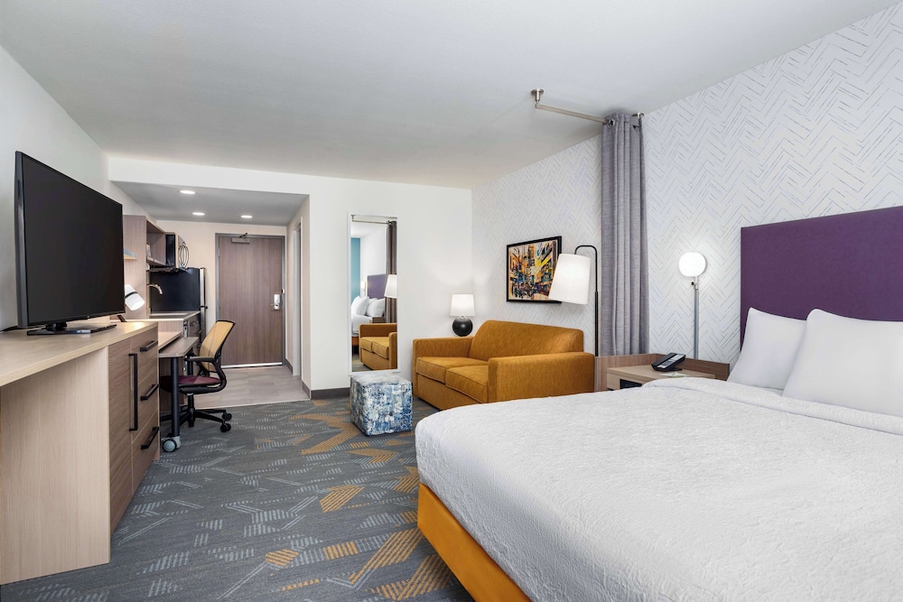 Home2 Suites by Hilton Indianapolis North at Intech Park - photo 13