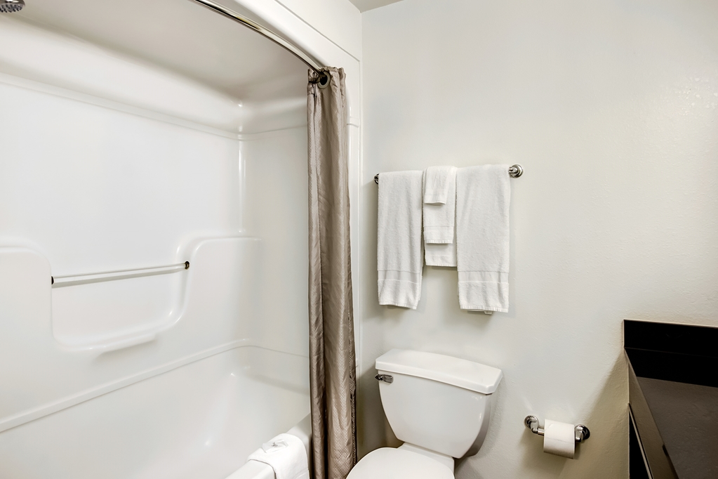 Studio 6 East Brunswick NJ NYC Area - photo 22