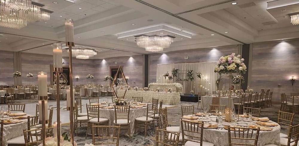 DoubleTree by Hilton Hotel Modesto - photo 48