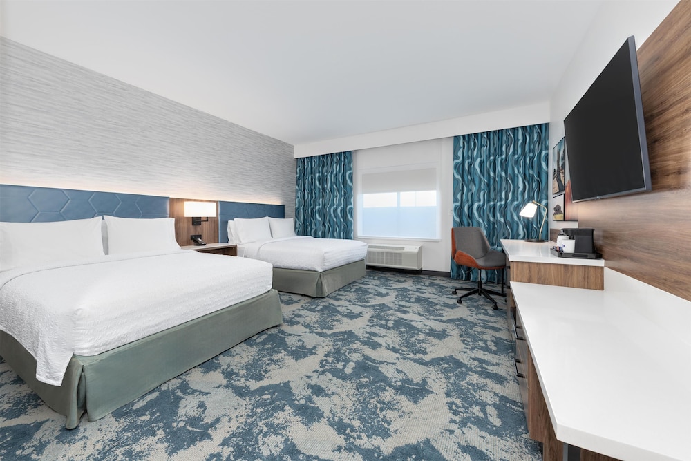 Hampton Inn & Suites by Hilton Irving Hwy 183 - photo 13