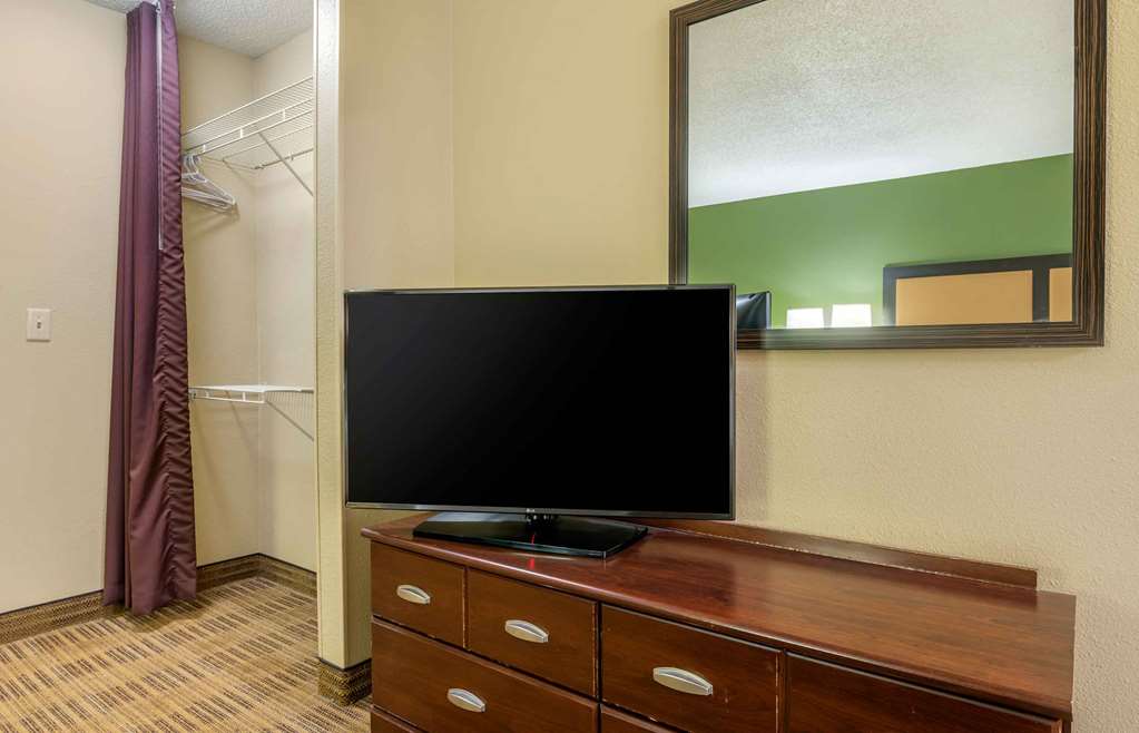 Extended Stay America Suites South Bend Mishawaka North - photo 20