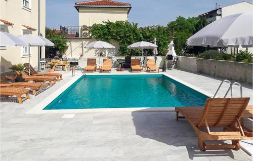 Amazing Apartment In Lopar With Wifi — 4-Star Luxury Hotel in Lopar, Croatia