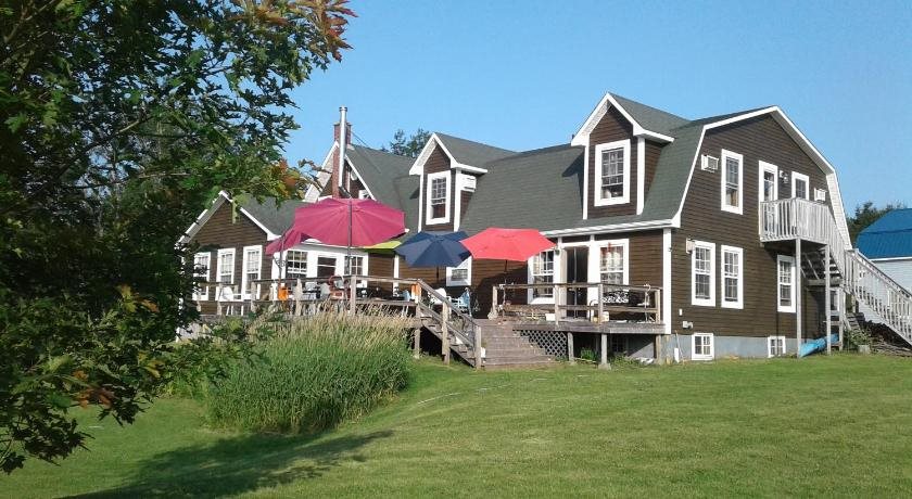 L'Ancrage Bed & Breakfast — 4-Star Luxury Hotel in Moncton, Canada