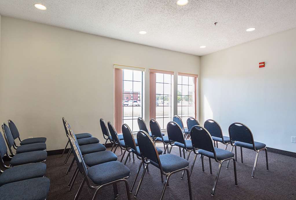 Motel 6 Dallas Irving DFW Airport South - photo 26