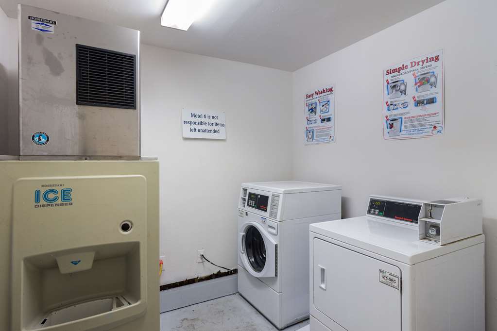 Motel 6 Bremen GA - photo 24