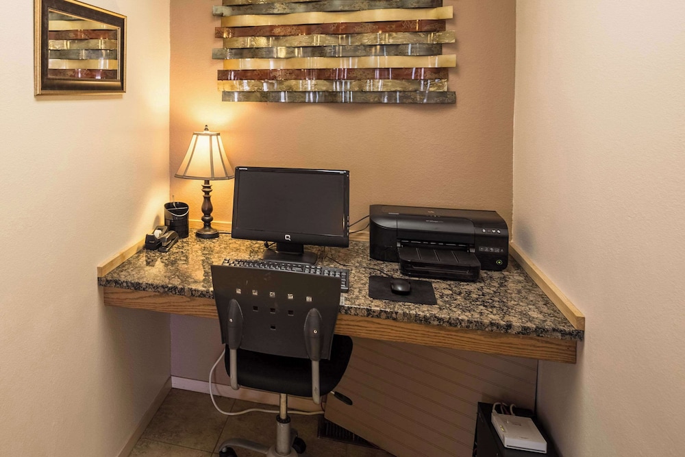 Quality Inn & Suites Coeur d'Alene - photo 54