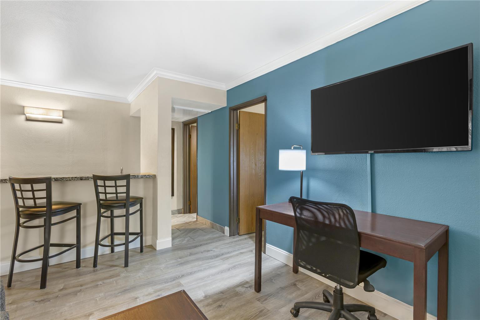 Best Western InnSuites Tucson Foothills Hotel & Suites - photo 57