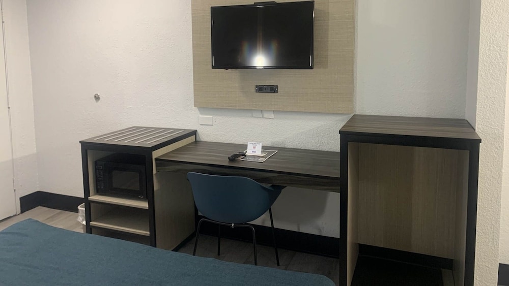 Motel 6 Tempe AZ Broadway ASU - photo 7