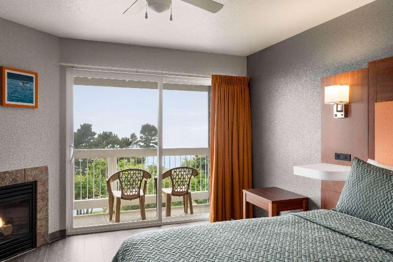 Travelodge by Wyndham Depoe Bay - photo 17