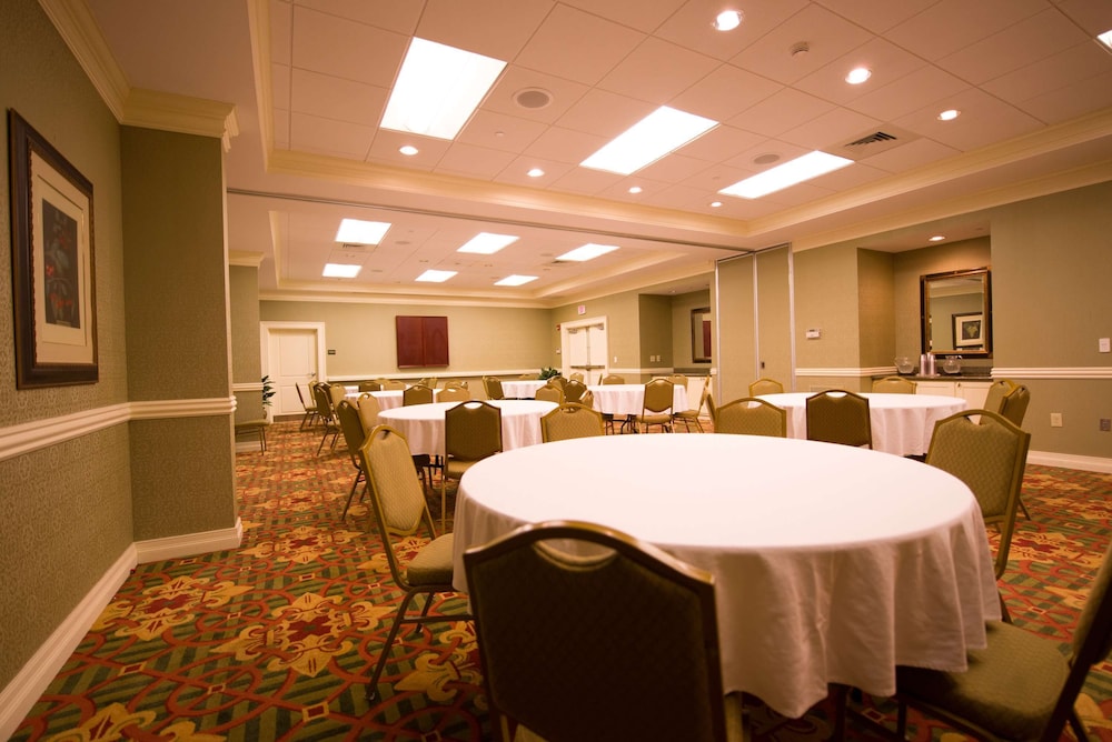 Hampton Inn & Suites Vicksburg - photo 82