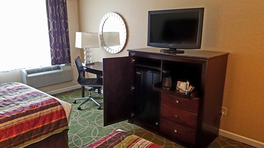 Days Inn by Wyndham Penn State - photo 3