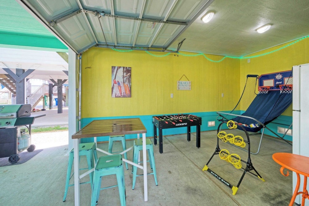 Knot A Care by Avantstay Private Pool Game Room - photo 31