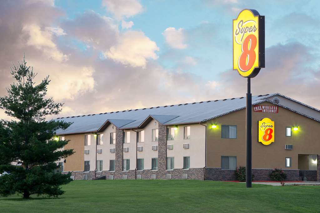 Super 8 by Wyndham Chillicothe in Chillicothe, United States