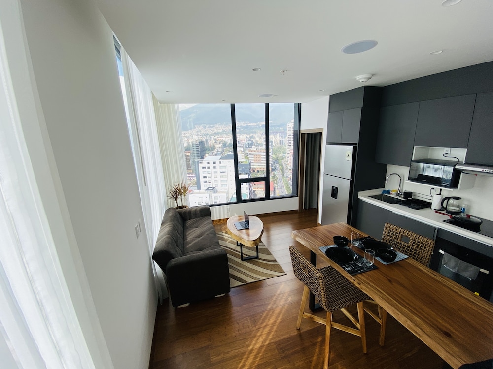 Penthouse Suite Hotel — Quito — photo 3