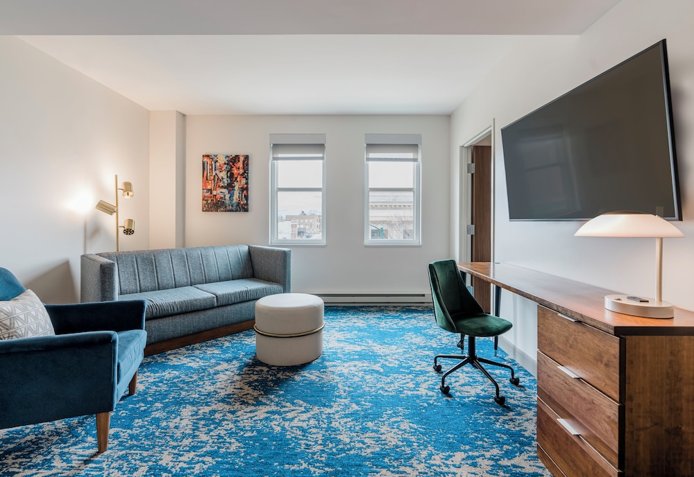 Hotel Elkhart Tapestry Collection by Hilton - photo 7