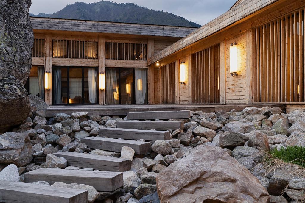 Sami Mta Chalet