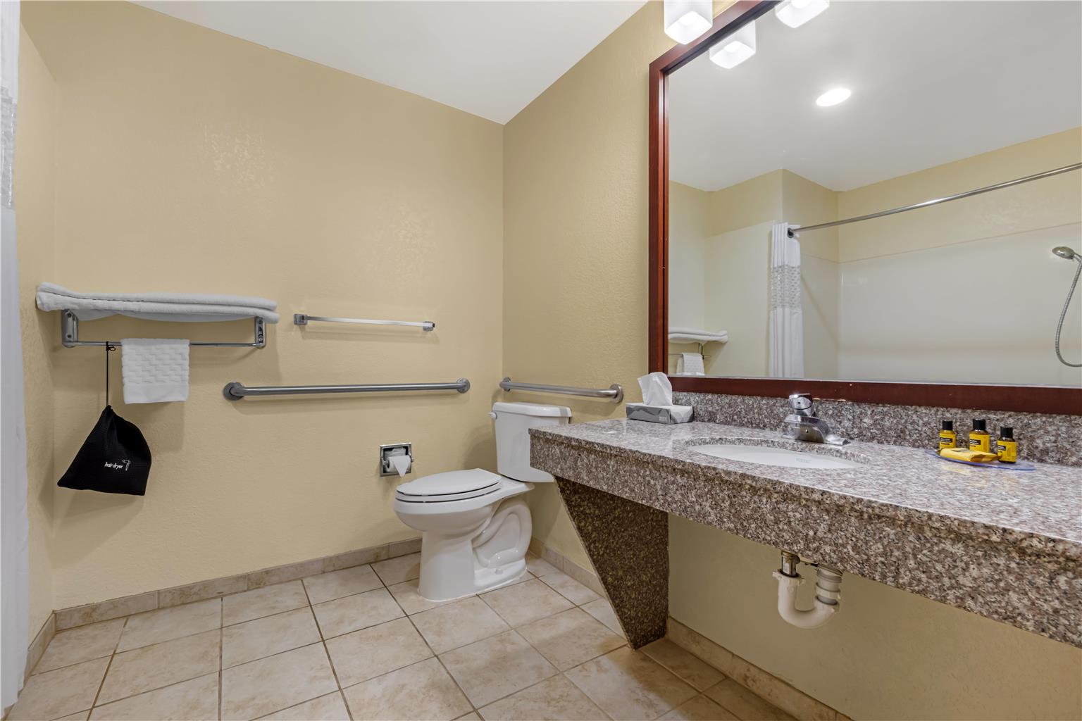 Best Western Plus Shamrock Inn & Suites - photo 34