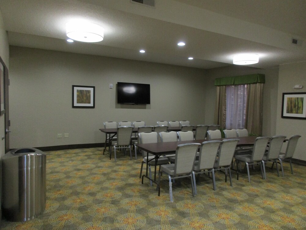 Best Western Plus Fairview Inn & Suites - photo 19