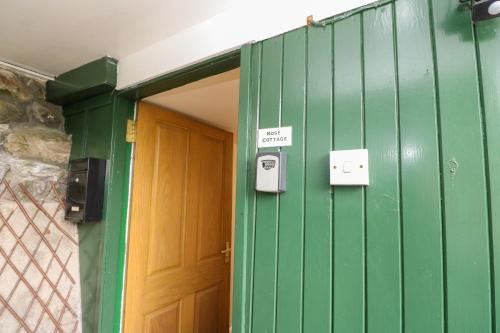 Rose Cottage — Strathpeffer — photo 3