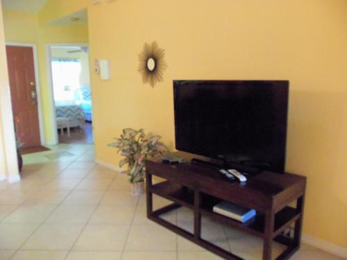 Grand Palms Resort by Sun Country Villas - featured photo