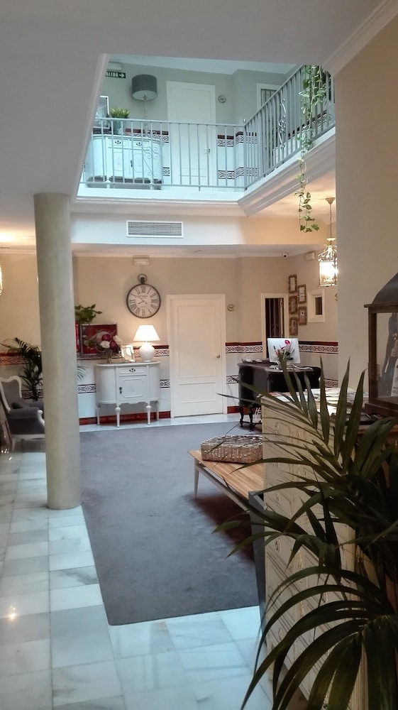 Le Petit Paris - last minute hotel in Sevilla