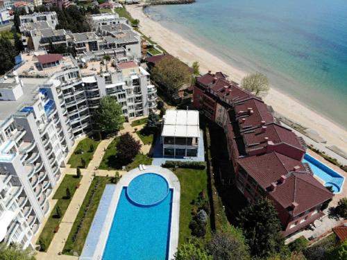 Oasis Laguna Apartments — 4-Star Luxury Hotel in Ravda, Bulgaria