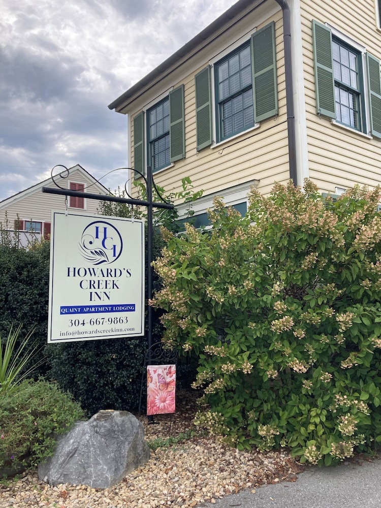 Howard's Creek Inn - photo 76