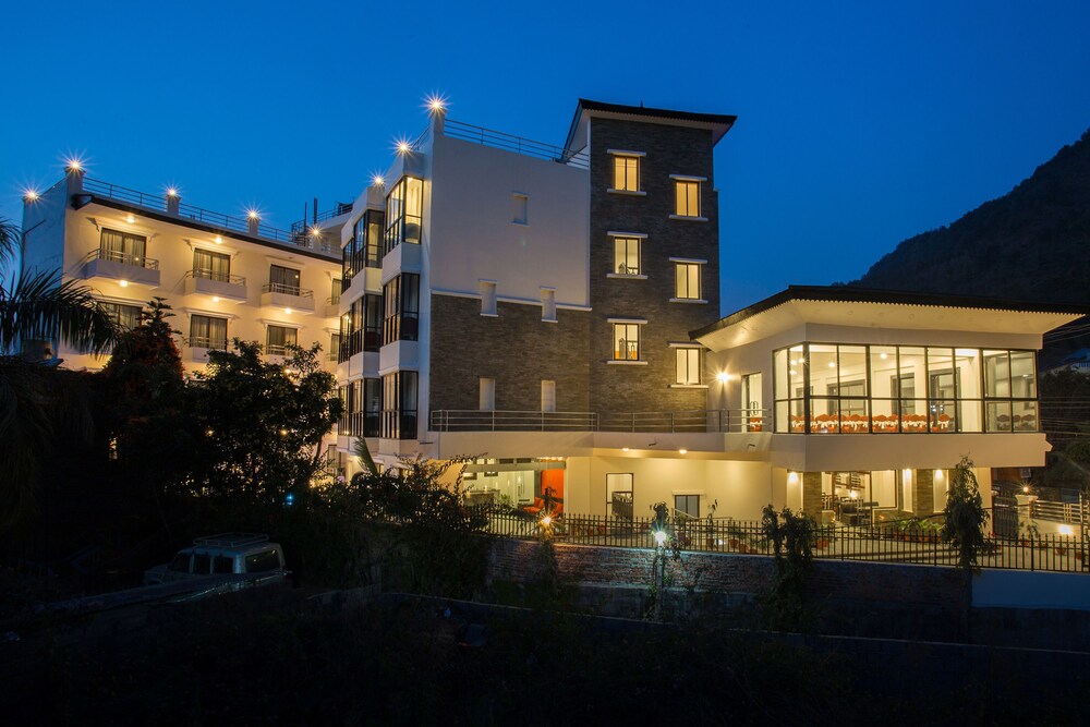 Tuki Resort — hotel in Pokhara