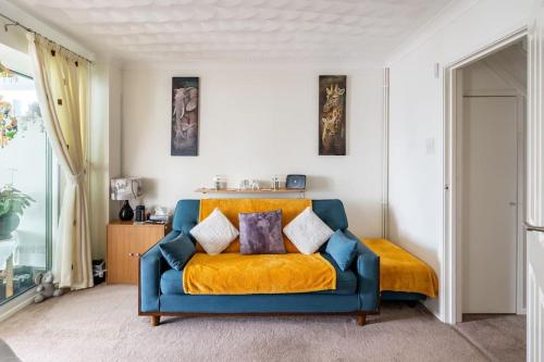 Spacious 3bed semi Gamesroom Drive 10mins to City in Wrexham, United Kingdom