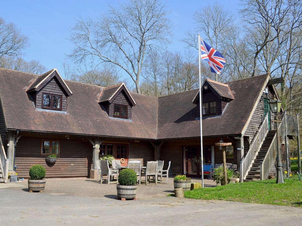 Horncombe Stables — Haywards Heath