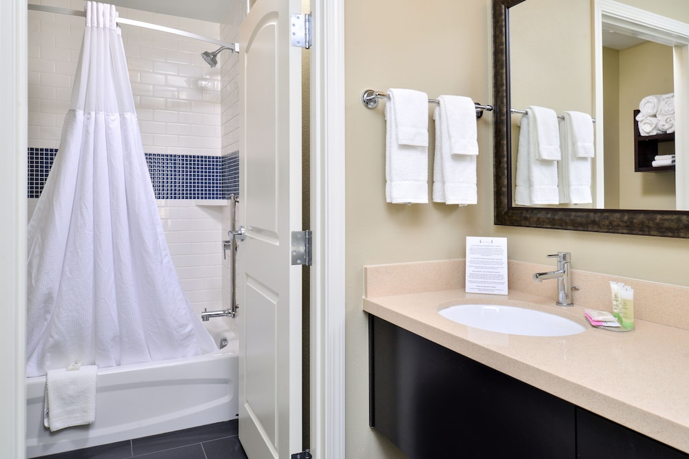 Staybridge Suites Rochester Commerce Dr NW by IHG - photo 29