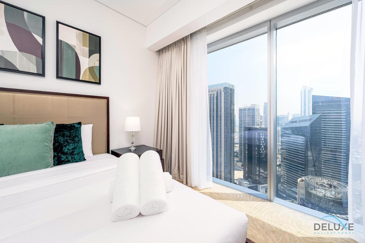 Charming 1BR in The Address Residences Dubai Marina by Deluxe Holiday Homes — 4-Star Luxury Hotel in Dubai, United Arab Emirates