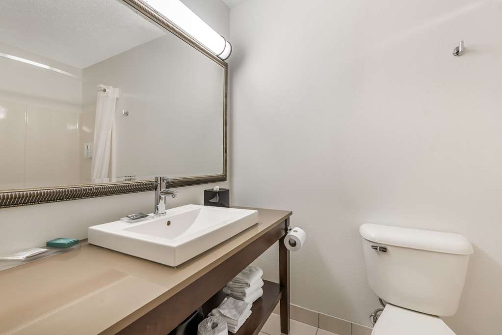 Country Inn & Suites by Radisson Watertown SD - photo 23