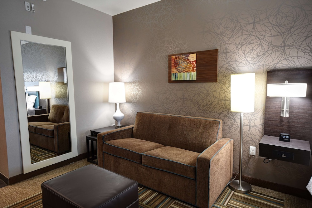 Home2 Suites by Hilton El Reno OK - photo 16