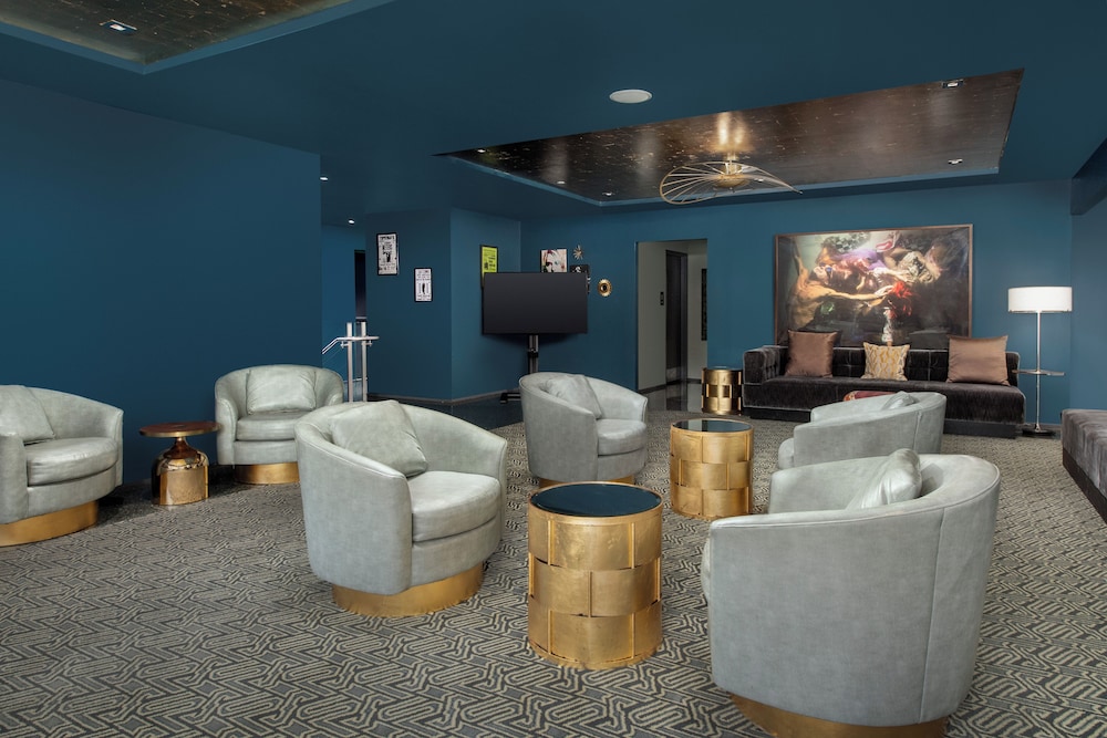 The Troubadour Hotel New Orleans Tapestry Collection by Hilton - photo 5