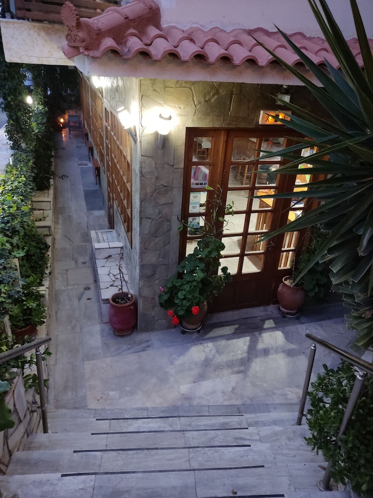 Hotel Kissandros — Agios Vasileios — photo 4