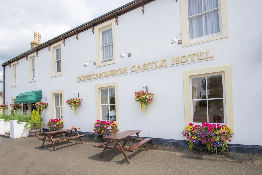 Dunstanburgh Castle Hotel — Alnwick — photo 2
