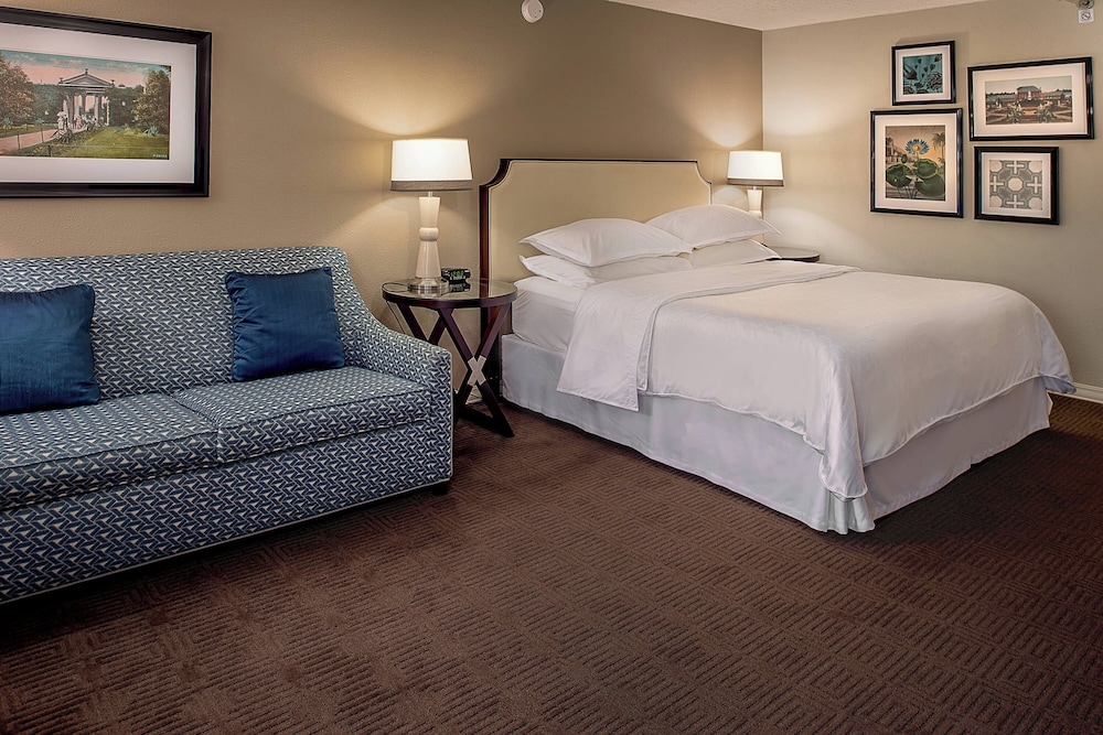 Sheraton Westport Chalet Hotel St. Louis - photo 10