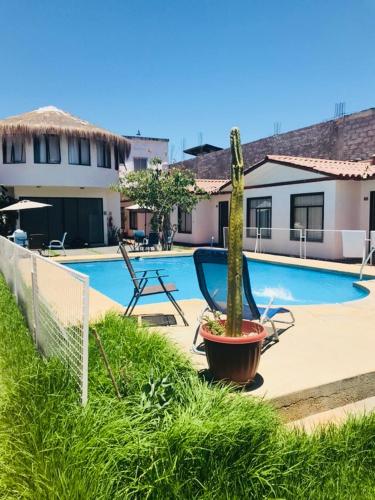 Hotel Cecil — hotel in Vallenar