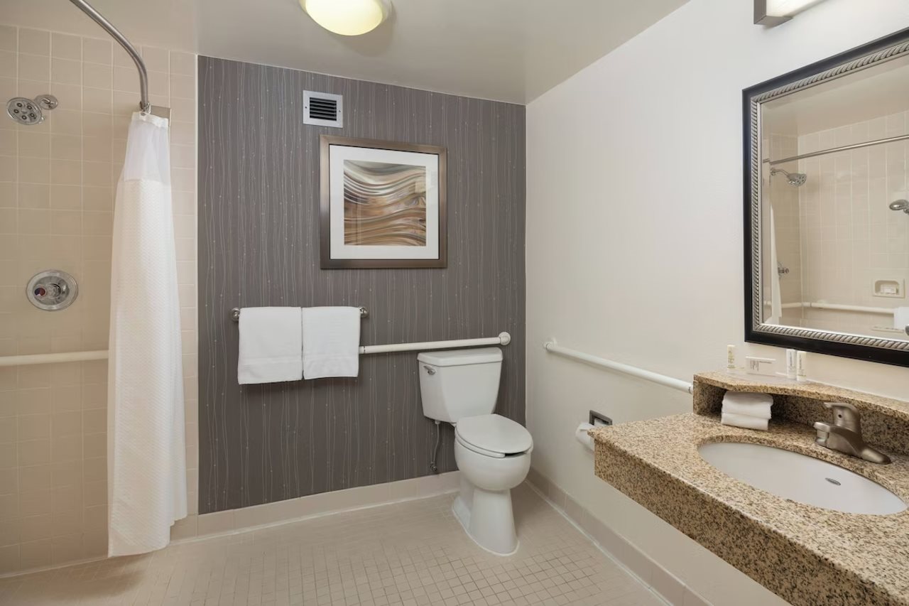 Courtyard by Marriott Chicago Wood Dale - photo 46