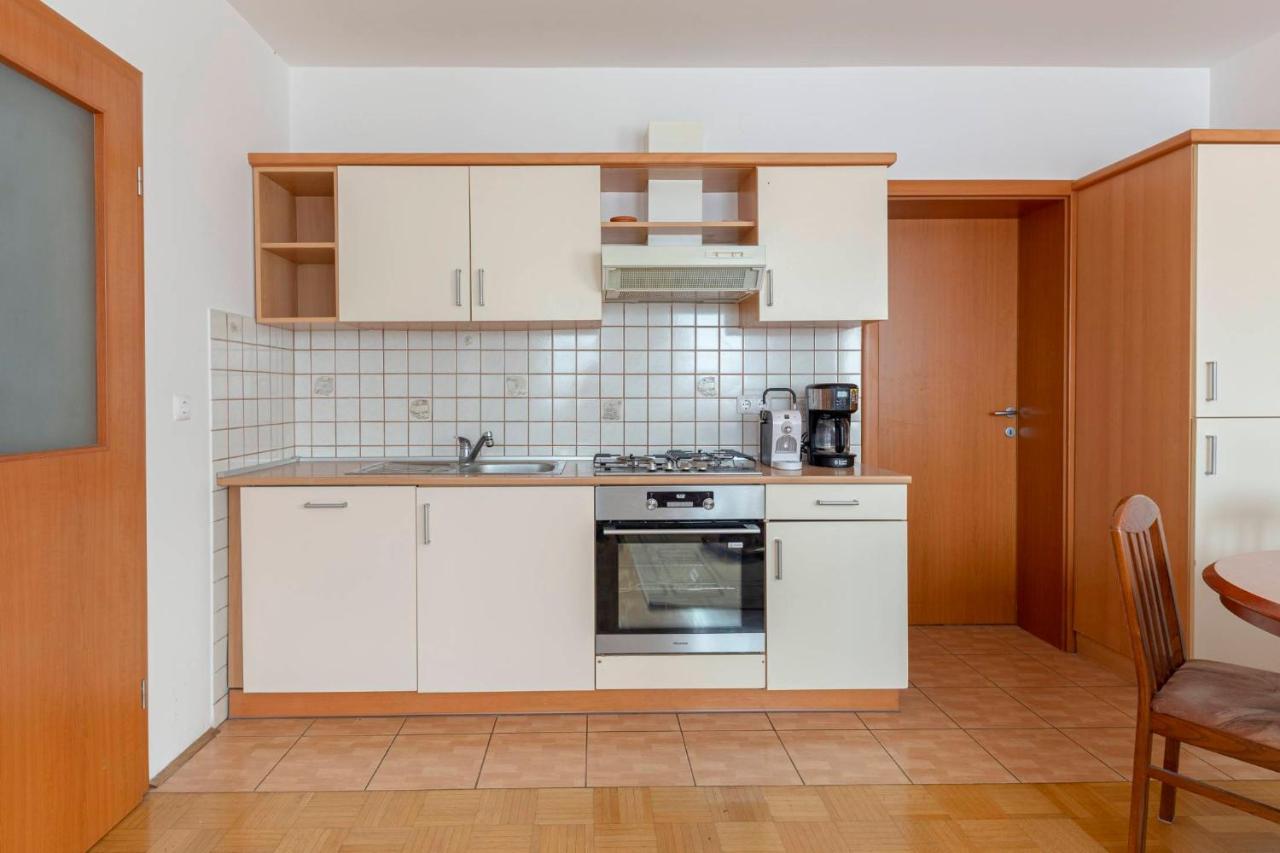 Apartma Ana — 4-Star Luxury Hotel in Preserje Pri Radomljah, Slovenia
