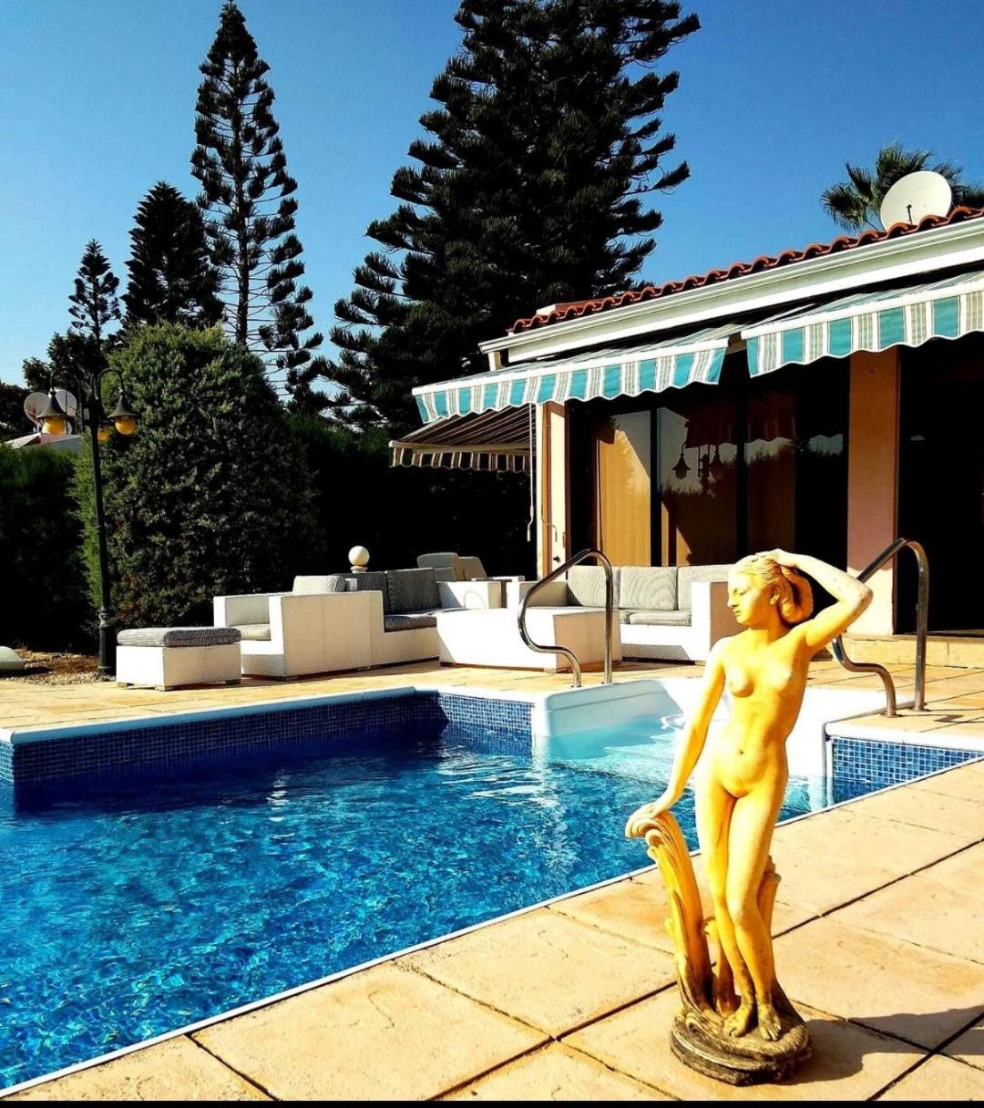 Seabreeze Villa