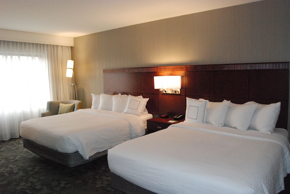 Courtyard by Marriott Cranbury South Brunswick - photo 5
